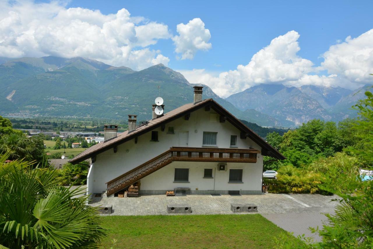 Villa Carlo 科利科 外观 照片